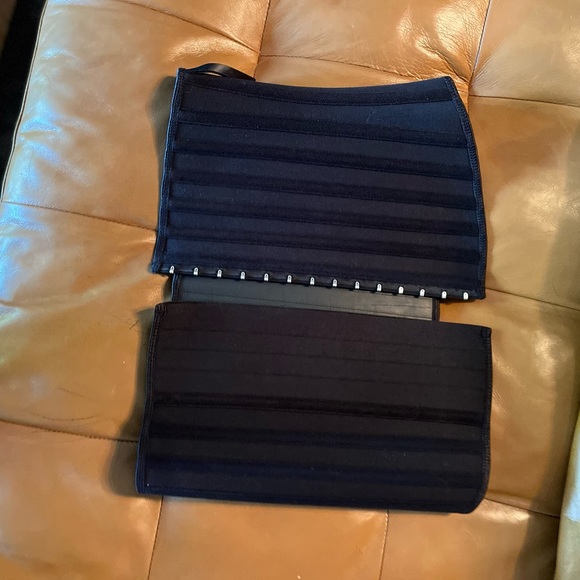 We never worn YIANNA latex waist trainer corset - Picture 4 of 5